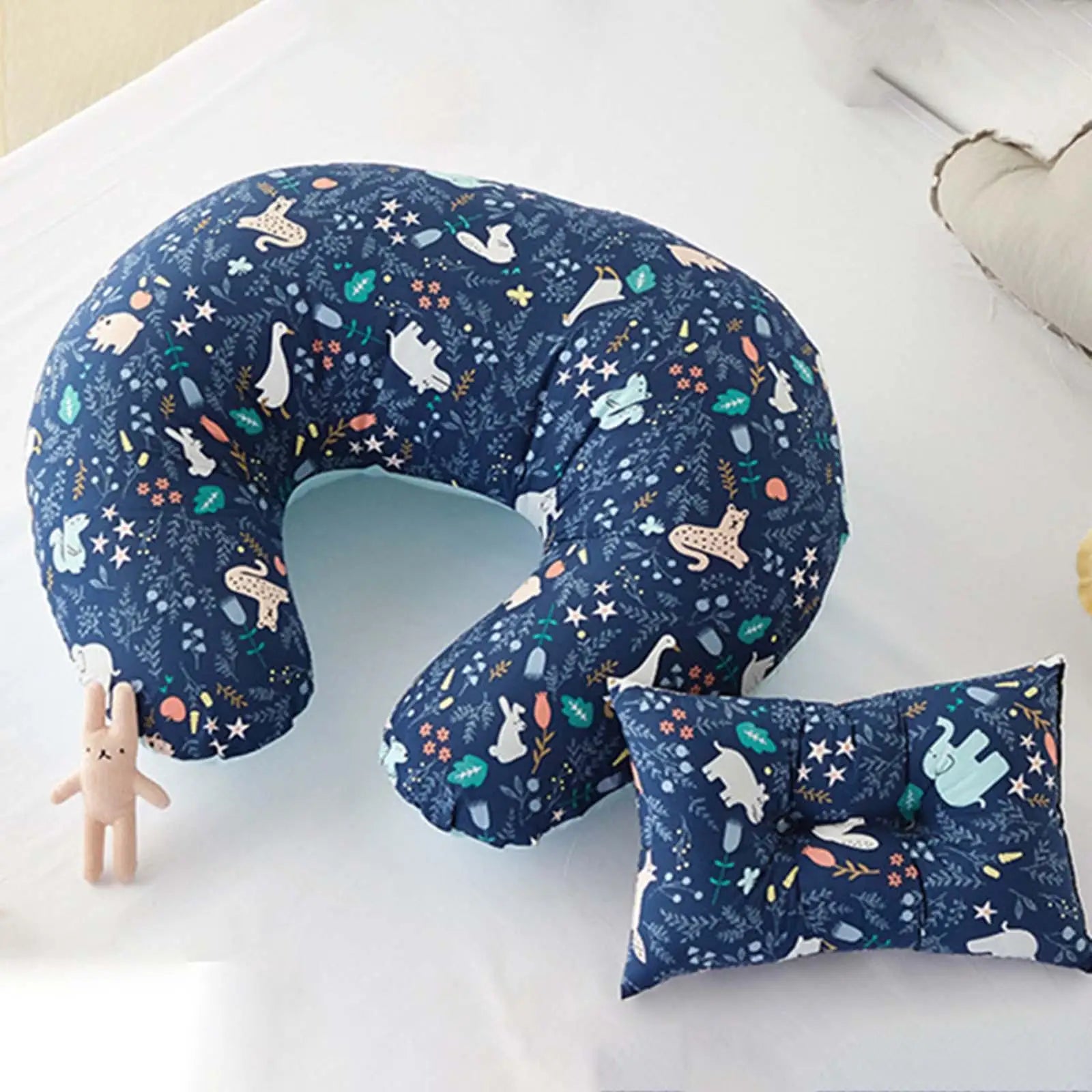 Coussin d’allaitement bleu - Bleu animaux - coussin d’allaitement