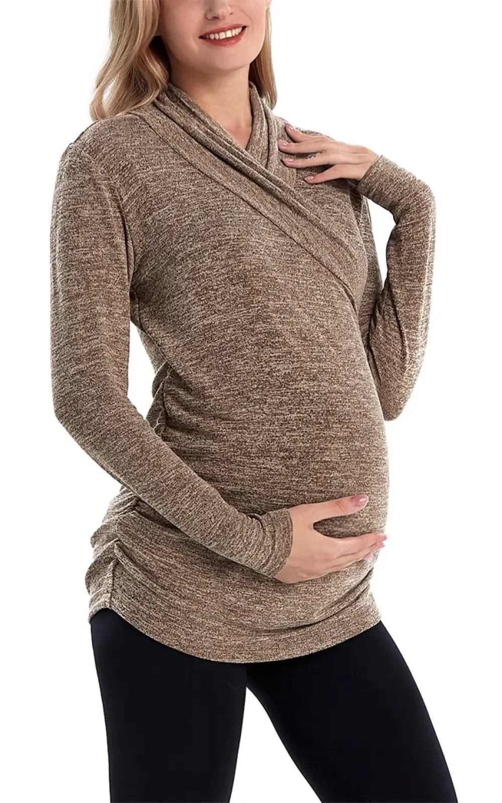 Pull grossesse et allaitement brun à cache-cœur