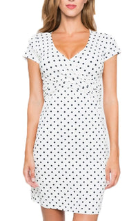 Robe blanche allaitement