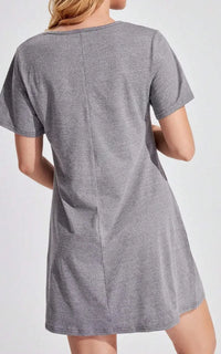 Robe de nuit allaitement arc-en-ciel, vue de dos